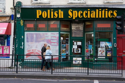 Na Wyspach boją się, że za chwilę Polacy będą bogatsi. Mają powód do niepokoju, choć jest "ale"