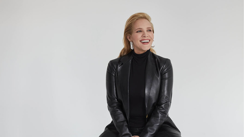 Tóth Vera külseje teljesen átalakult, a kommentelők szerint egyre jobban hasonlít Tóth Gabira