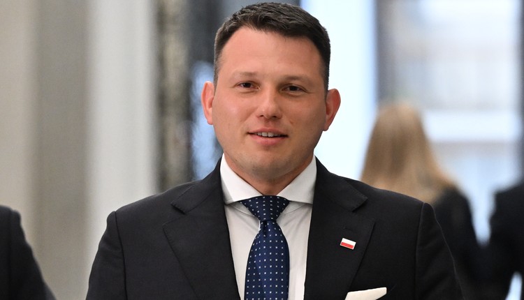 Mentzen znowu namieszał. Oglądał debatę i nie wytrzymał