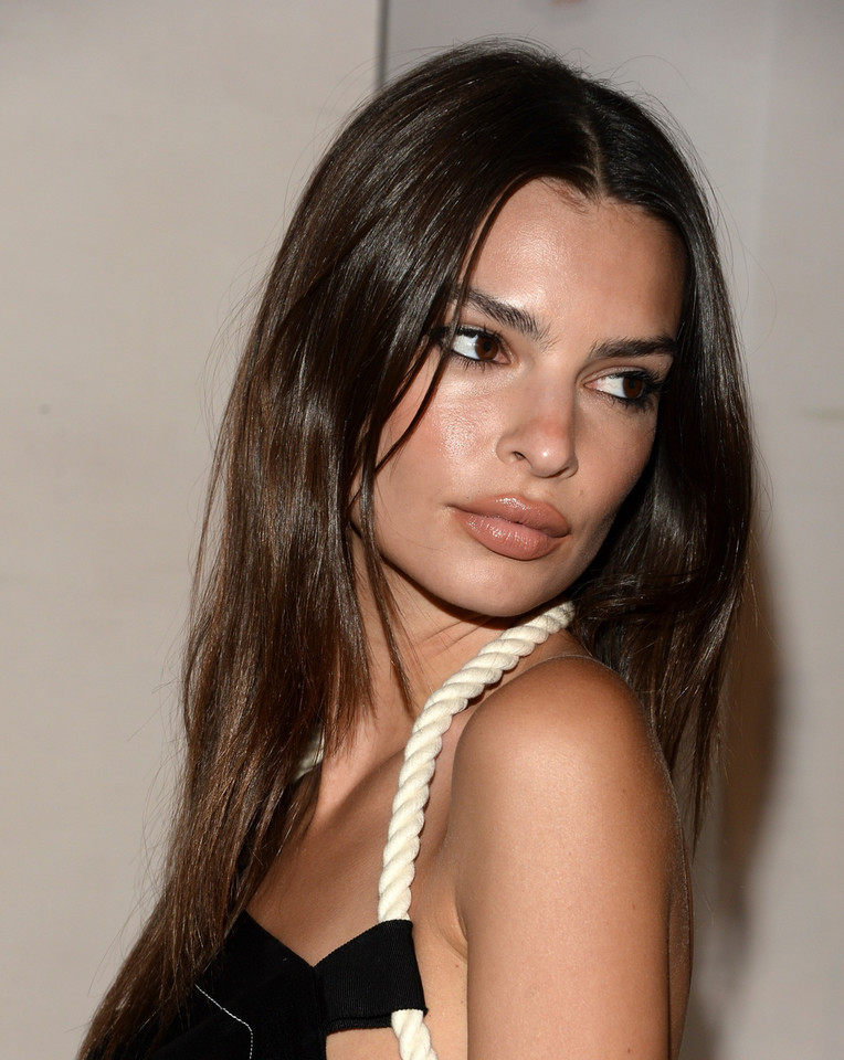 Emily Ratajkowski