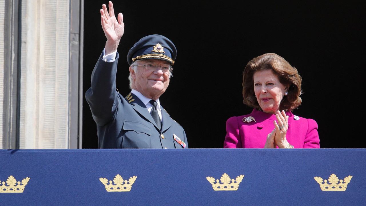 Blamaż szwedzkich służb. Ochroniarze Karola XVI Gustawa przypadkiem ujawnili, gdzie król spędza wakacje