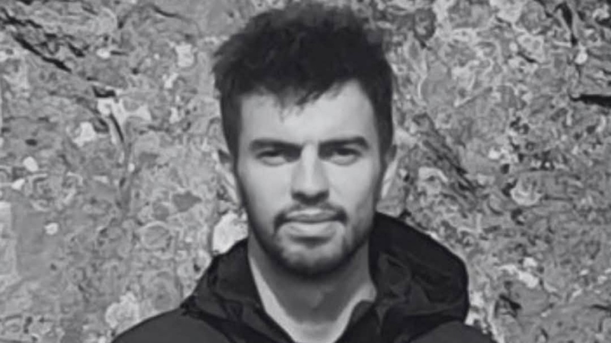 Familia tânărului ucis de un tigru în Marea Britanie îi roagă pe oameni să nu mai distribuie clipul, după ce Donald Trump l-a postat pe rețeaua sa de socializare