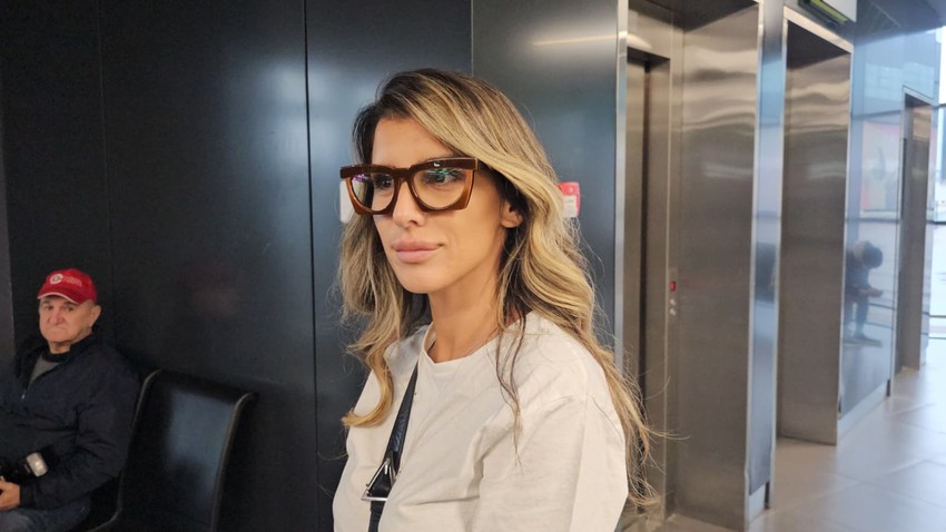 Jovana Pajić na aerodromu