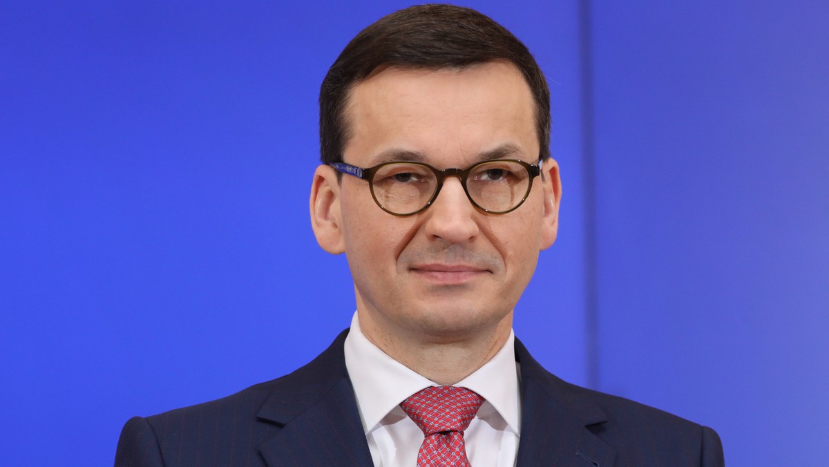 Mateusz Morawiecki swoją premię przekazał na cele charytatywne. Krzysztof Brejza zapytał, gdzie dokładnie trafiło 75 tys. złotych, jednak jak się okazuje, jest to tajemnicą.