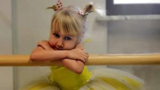 Historia małej Jagny: NFZ nie da na operację za granicą, jeżeli można ją zrobić w kraju. Nawet gdy może ocalić życie