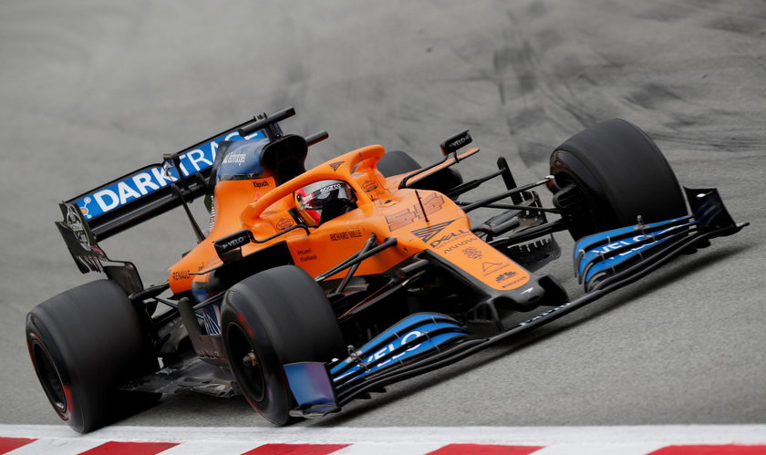 McLaren obniża zarobki