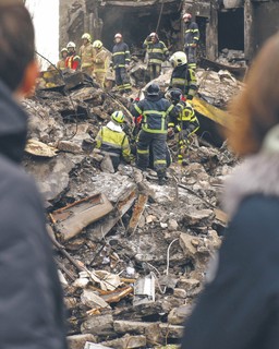 Putin ściąga na Donbas wszystko, co ma
