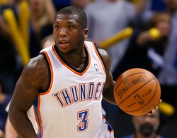 Ścigają go, bo załatwił potrzebę nie tam, gdzie trzeba