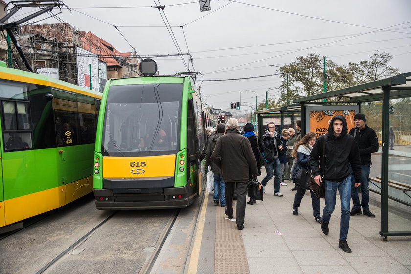 Kontrolerzy biletów mają nowe legitymacje