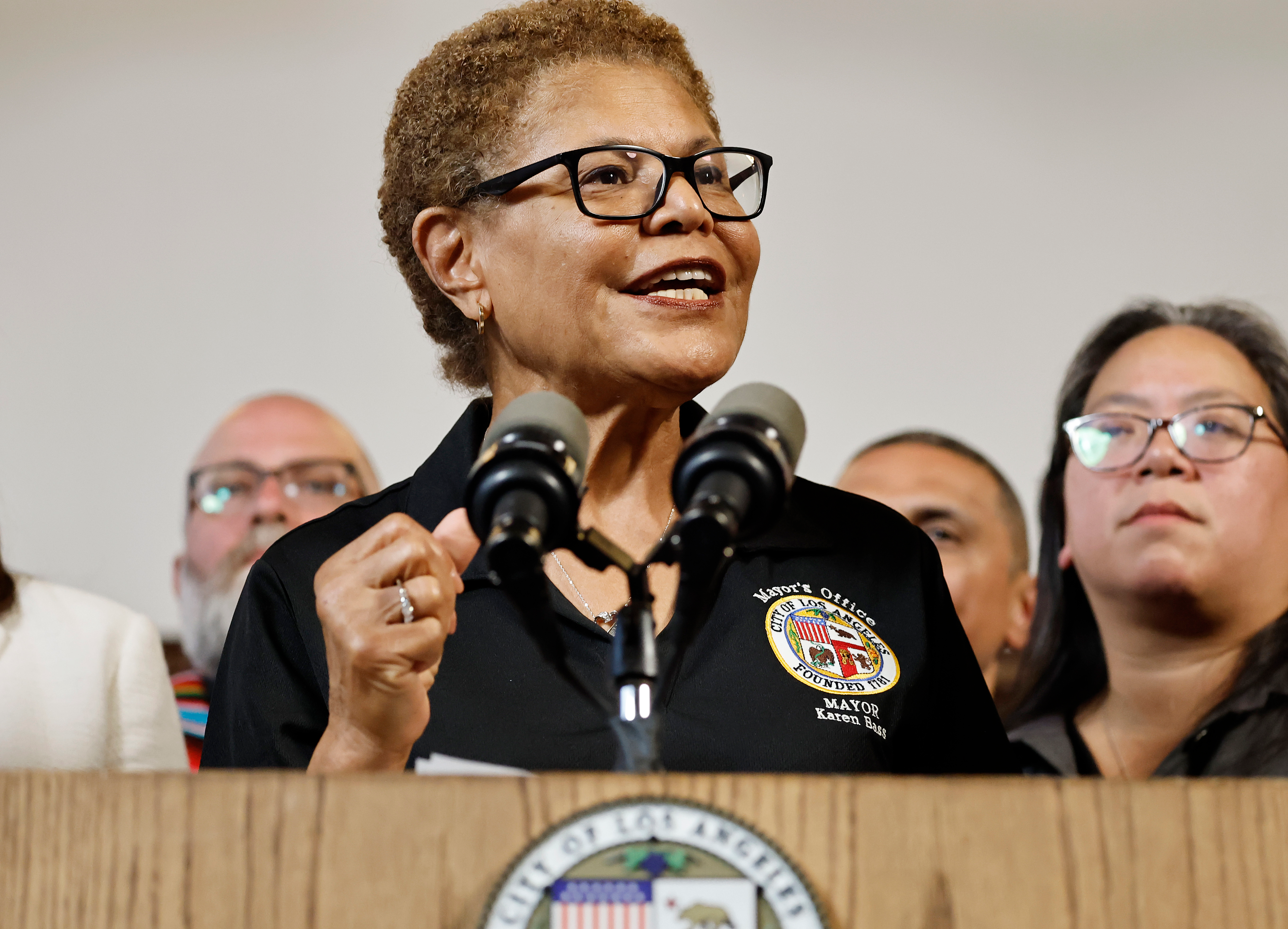 EEUU demanda a Los Ángeles por leyes santuario de inmigrantes