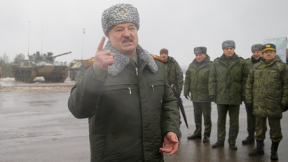 Breaking: Fehéroroszország hadba lépett, csapatai átkeltek az ukrán határon