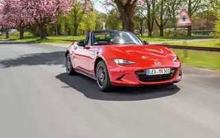 Niekończąca się przyjemność - 100 tys. km za kierownicą Mazdy MX-5