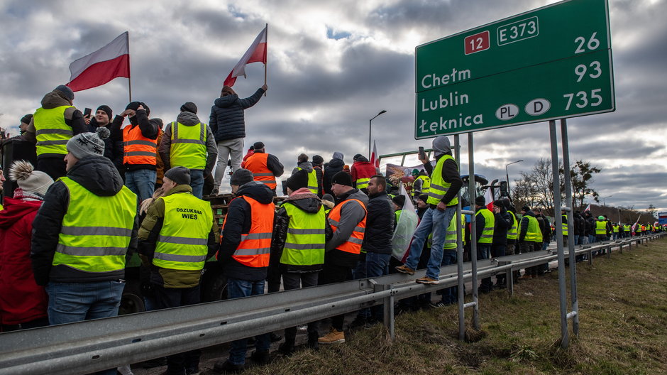 Protest rolników przy polsko-ukraińskim przejściu granicznym w Dorohusku,