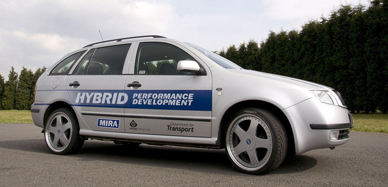 Hybrydowa Škoda Fabia  z Wlk. Brytanii - MIRA H4V Plugless Plug-in Hybrid