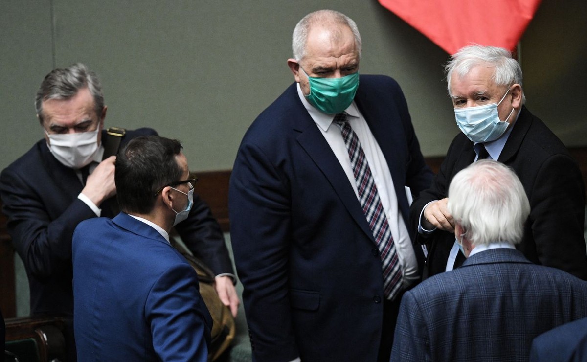 Jarosław Kaczyński, Ryszard Terlecki, Jacek Sasin, Piotr Gliński, Mateusz Morawiecki