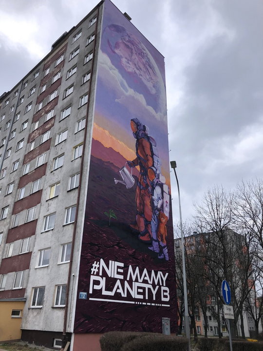 Niesamowity mural w centrum Kielc. "Ma zachęcić do refleksji"