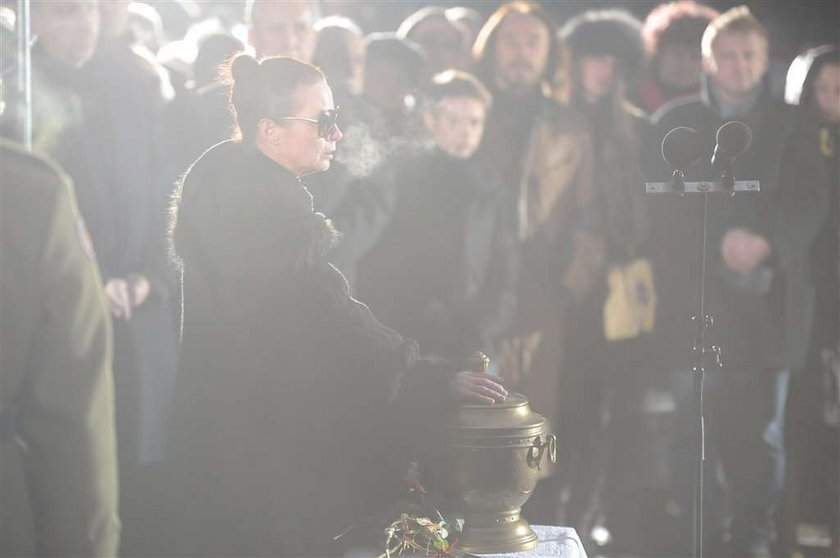 Gąsowski na pogrzebie Hanuszkiewicza. Wyraziście jak zwykle