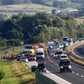 11 osób zginęło, a 34 zostały ranne w wypadku polskiego autobusu, do którego doszło w sobotę nad ranem na autostradzie A4 na północ od stolicy Chorwacji Zagrzebia. Fot. Ivana Brkić