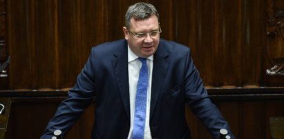 Minister śpiewa świąteczne piosenki. Politycy nie kryli zaskoczenia