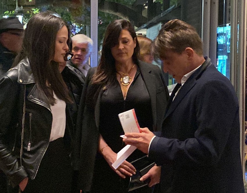 Dragan Bjelogrlić sa porodicom