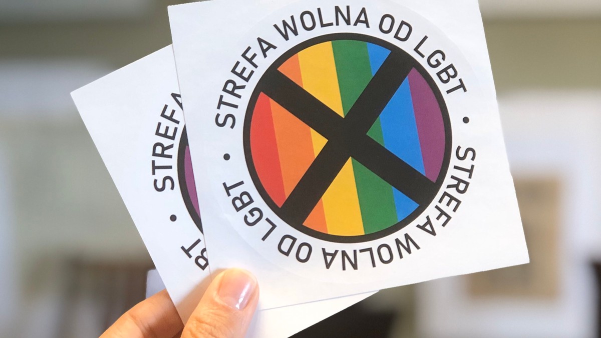 gazeta polska naklejka lgbt