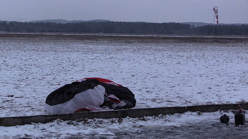 Wypadek motolotniarza na pilskim lotnisku