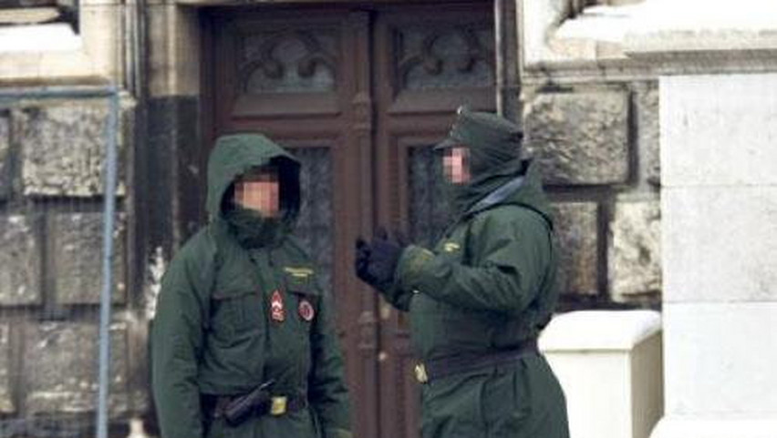 Kémkedett vagy elment az esze? A parlamenti őrség csapott le a férfira, aki behatolt Novák Katalin irodájába