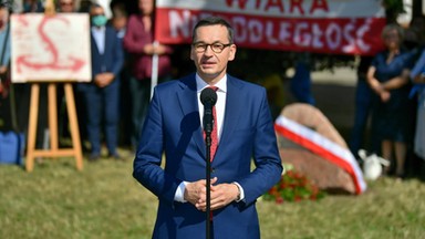 Waloryzacja emerytur. Morawiecki obiecuje minimum 40 zł, PiS deklarowało więcej