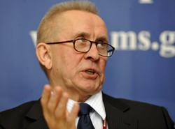 Czuma kpi z wiedzy i poglądów Ziobry