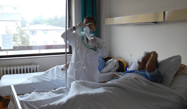 371315_nis-02-odelenje-na-infektivnoj-klinici-k-kamenov