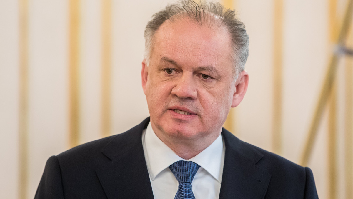 Prezydent Słowacji Andrej Kiska odrzucił dziś zaproponowany przez desygnowanego na premiera Petera Pellegriniego skład nowego rządu. Jutro ma dostać nową propozycję. Organizatorzy protestów "za przyzwoitą Słowację" zapowiadają kolejne demonstracje.