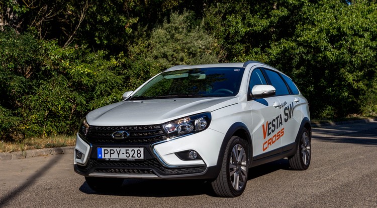 Lada Vesta SW Cross