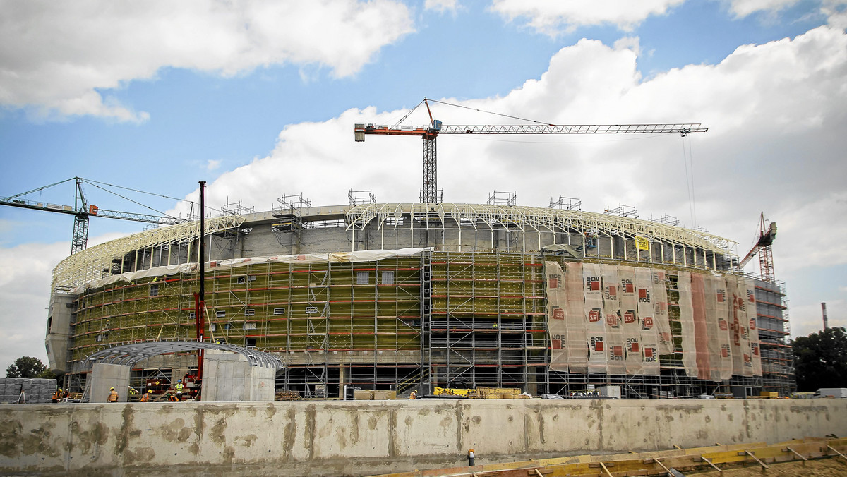 Stadion Wisły, Centrum Kongresowe i hala w Czyżynach to przedsięwzięcia za ok. 1 mld 220 mln zł, które na lata obciążyły budżet Krakowa – informuje "Dziennik Polski".
