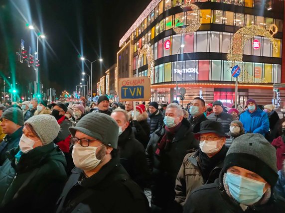 Protest na pl. Adamowicza w Szczecinie