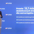 Morawiecki: co najmniej 2,8 mln zł dla każdej gminy