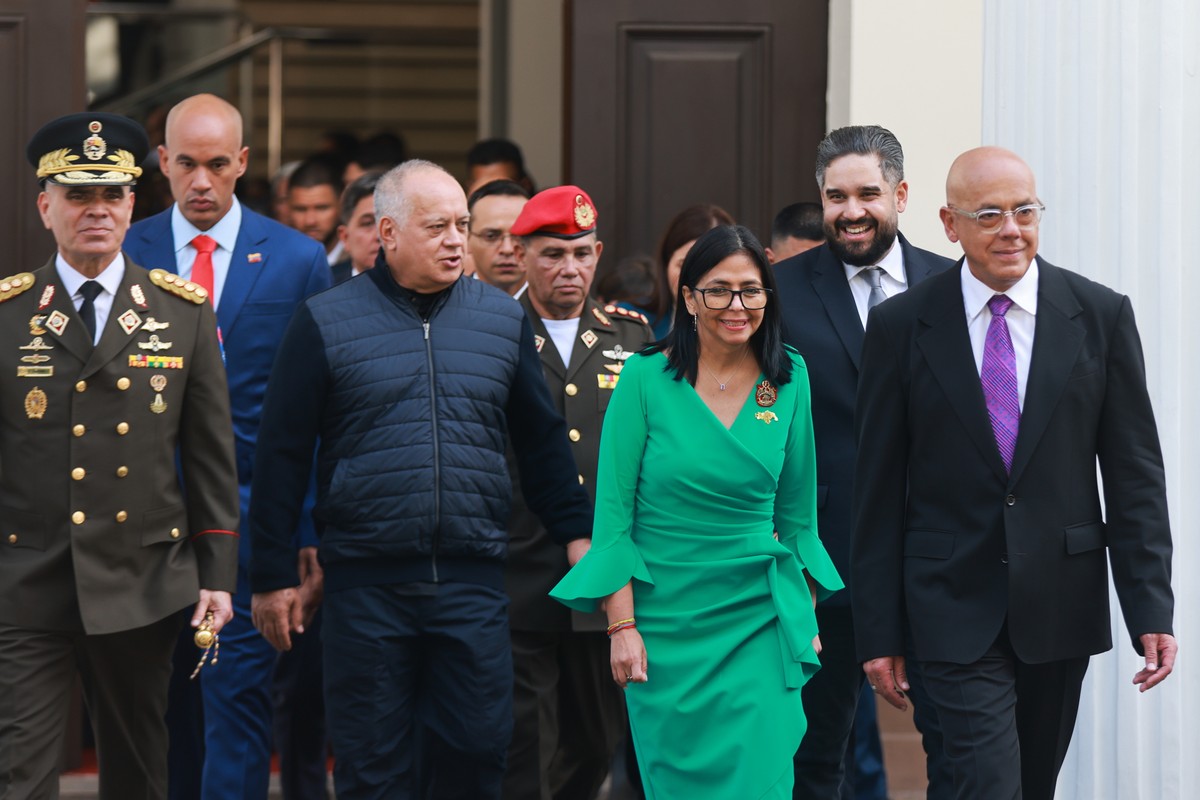Delcy Rodriguez sworn in as Venezuela's interim president