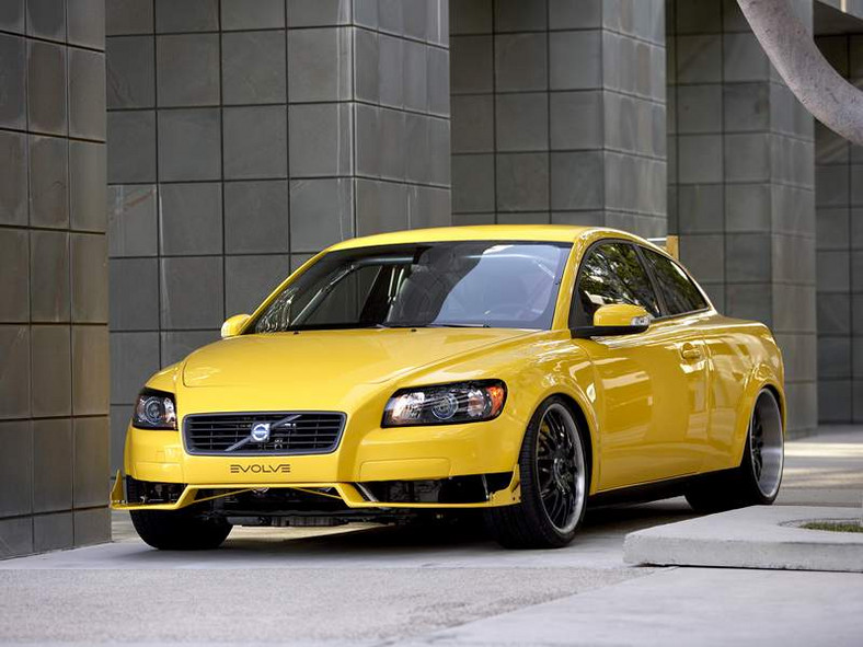 SEMA 2006 3x Volvo C30