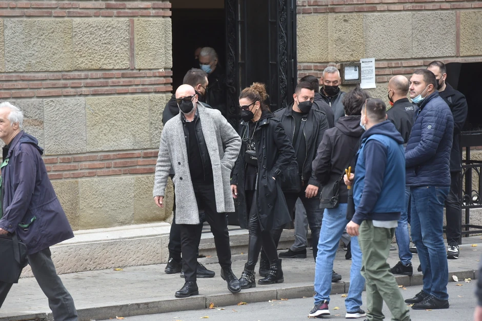 Sahrana Marine Tucaković