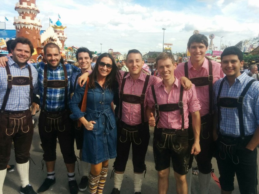 Brana u društvu raspoloženih Bavaraca