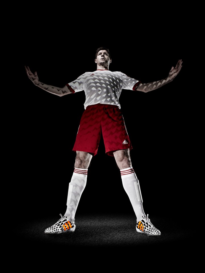 Steven Gerrard - adidas