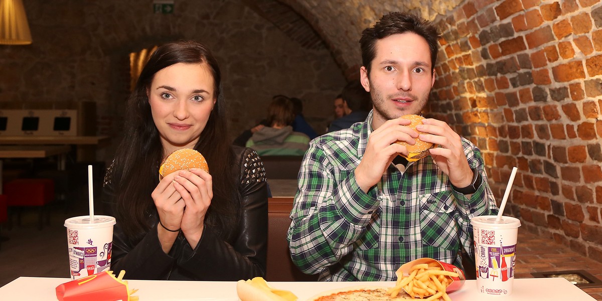 Będzie drożej w fast foodach. Chodzi o nową ustawę.