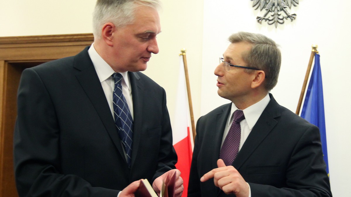 Były minister sprawiedliwości Krzysztof Kwiatkowski zadeklarował chęć pracy w sejmowej komisji nadzwyczajnej ds. zmian w kodyfikacjach. Ma się ona zajmować m.in. nowelizacją procedury karnej.