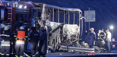 Horror na autostradzie. Autokar stanął w ogniu. Nie żyje blisko 50 osób, w tym 12 dzieci