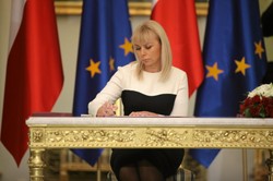 Bieńkowska: Nie stracimy pieniędzy, daję za to głowę