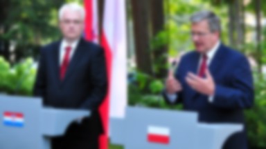 Komorowski i Josipović o ratyfikacji traktatu o wejściu Chorwacji do UE