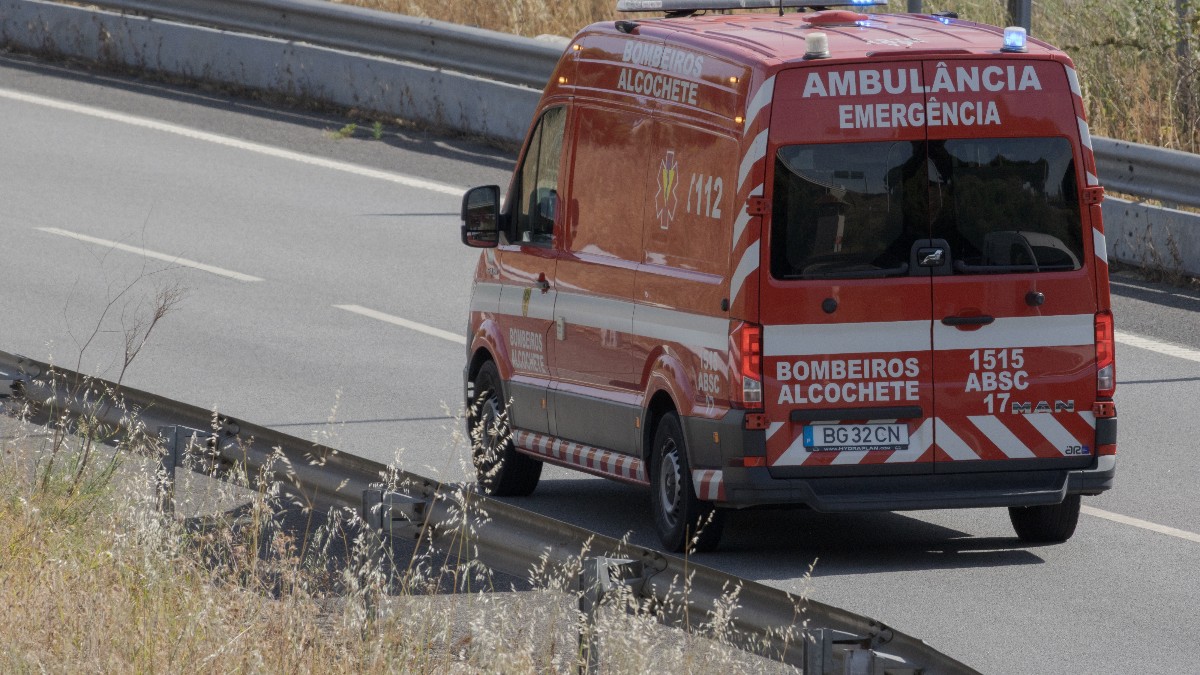 Trei muncitori români au fost găsiți morți într-o fosă septică, pe un șantier din Portugalia: alți 3 bărbați au scăpat cu viață