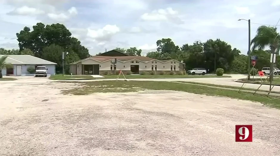 Markiz Dejvis - mesto održavanja sahrane i vakcinisanja