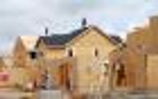 Dom wybudujesz trzy metry od granicy działki