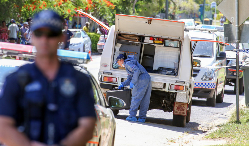 Policja i służby na miejscu zabójstwa