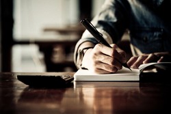 Lecimy na freelansie. W przepaść